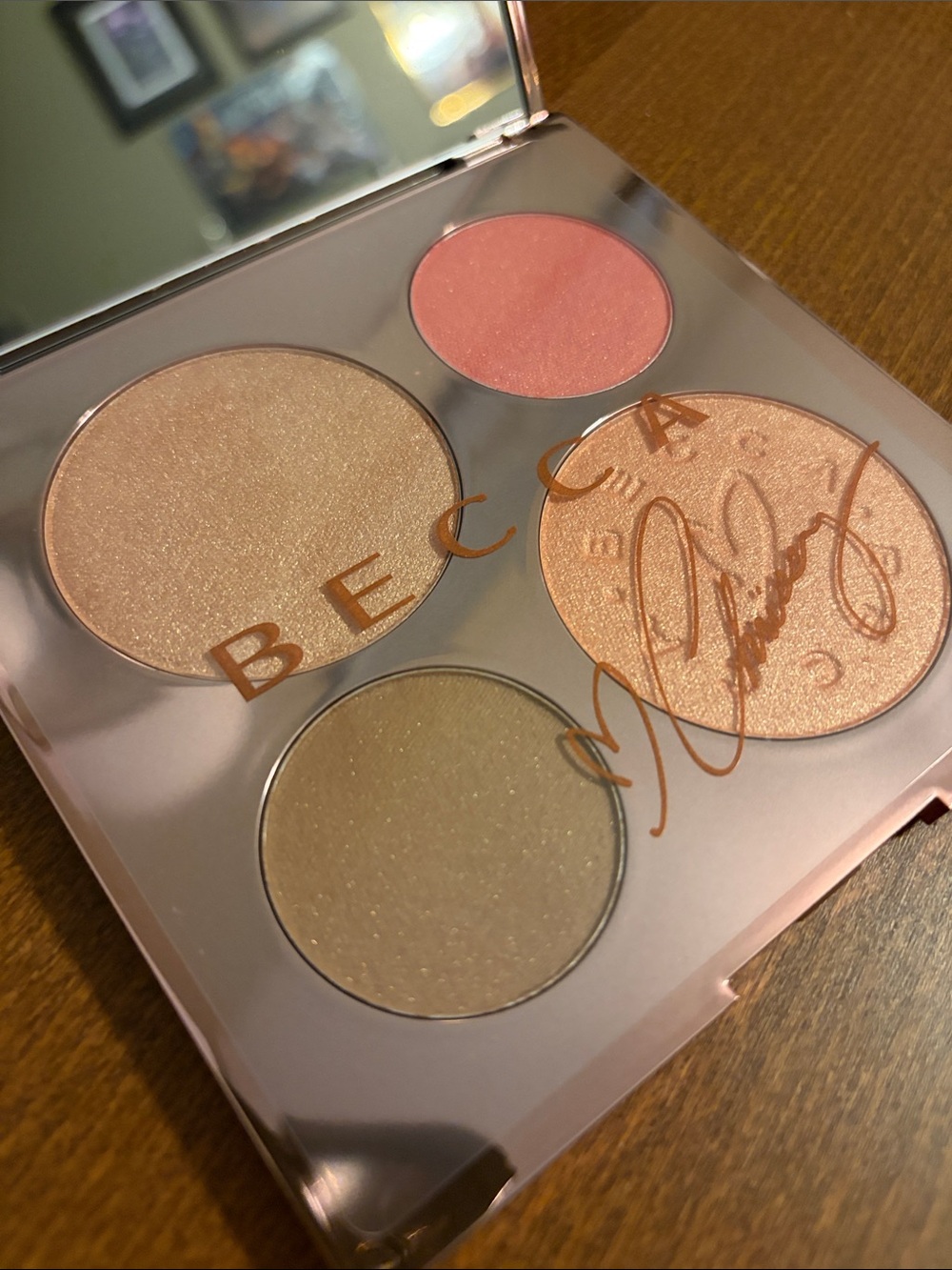 BECCA Chrissy Metallic Rose Gold Compact Glow Palette - Picture 3 of 4